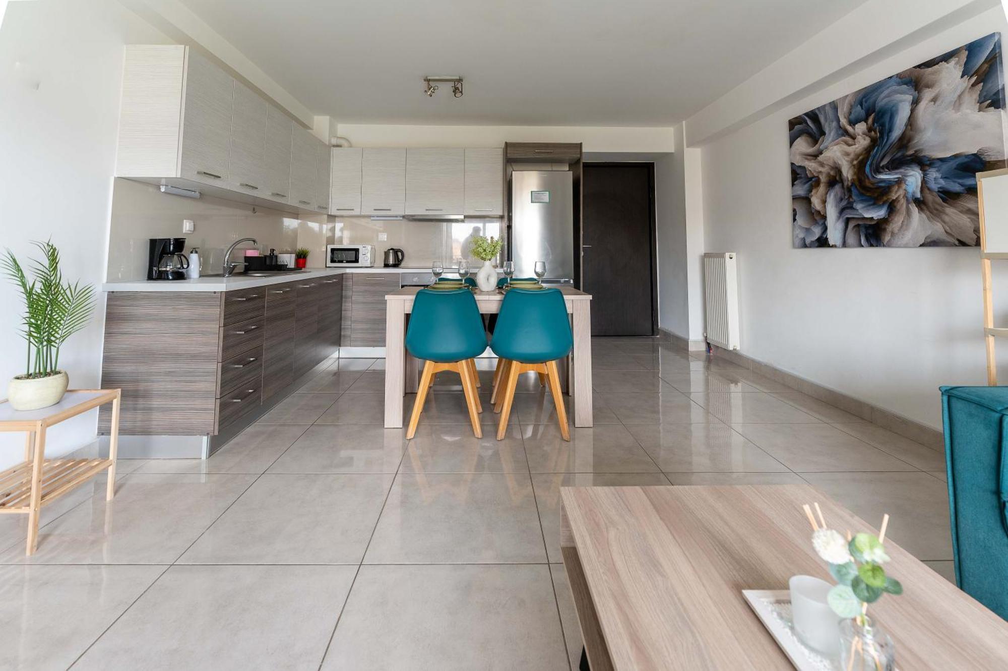 Modern Spacious Apartment Located In Piraeus Buitenkant foto